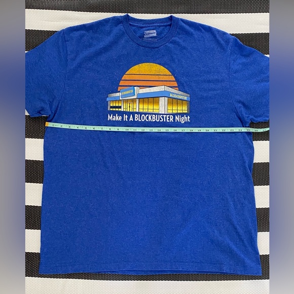 BLOCKBUSTER VIDEO Mens Large Blue Vtg/Retro Style Graphic Y2K T-shirt - Picture 2 of 6